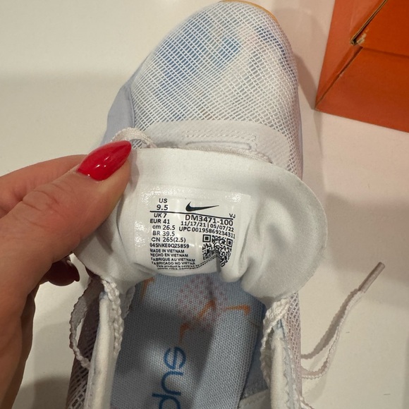 Nike Air Zoom Superrep 3 Amp Sneakers White Blue Yellow. Women’s size 9.5 - Picture 6 of 7